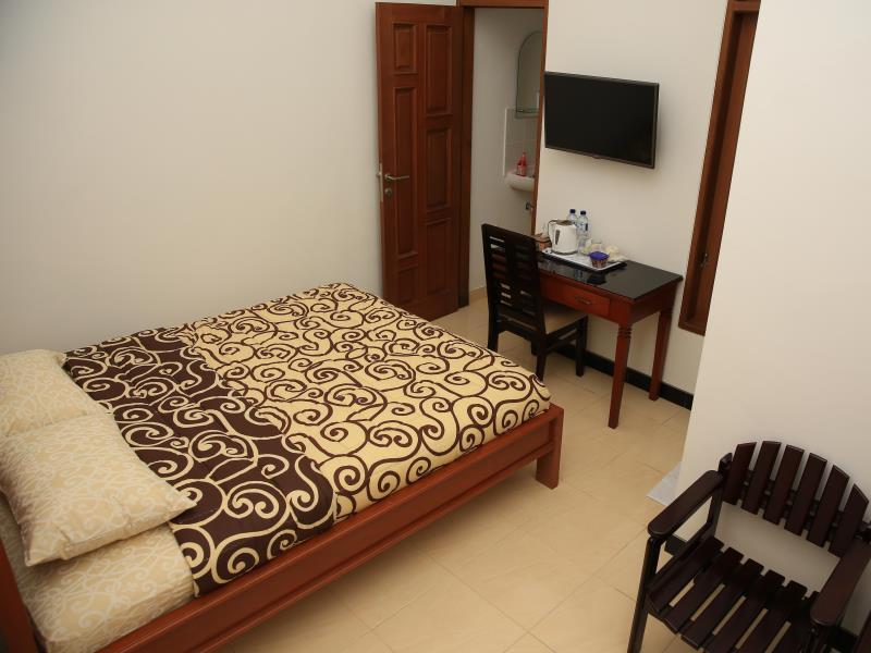 Puri Kusuma Guest House Tabanan  Ngoại thất bức ảnh