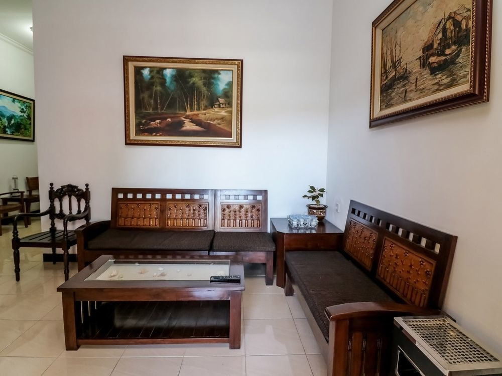 Puri Kusuma Guest House Tabanan  Ngoại thất bức ảnh