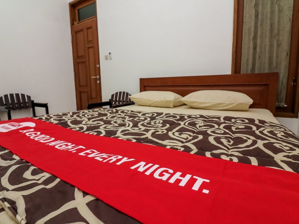 Puri Kusuma Guest House Tabanan  Ngoại thất bức ảnh