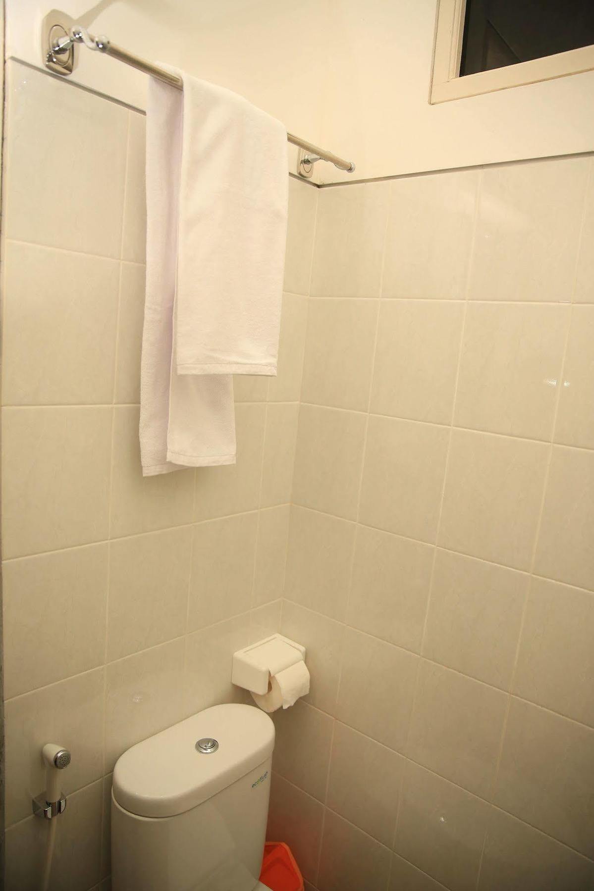 Puri Kusuma Guest House Tabanan  Ngoại thất bức ảnh
